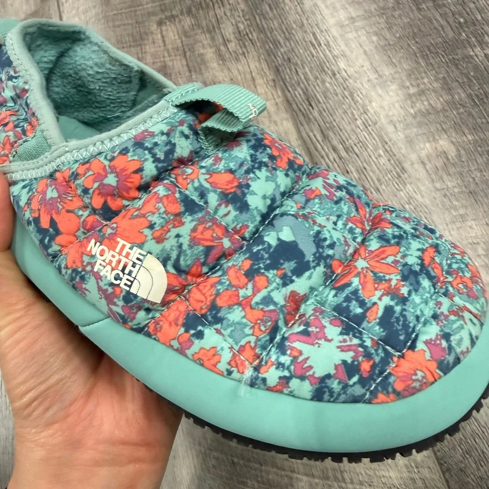 North Face Kids‎ Teal Floral Shoes